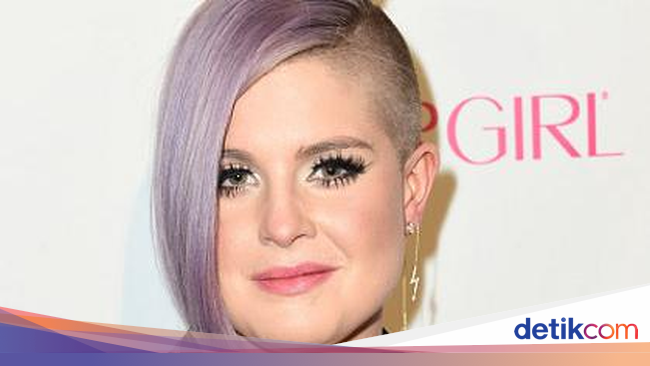 Cerita Kelly Osbourne yang Pernah Di-bully Gara-Gara 