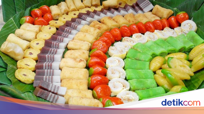 Jajan  pasar  kue tradisional   Jajan  pasar  kue tradisional