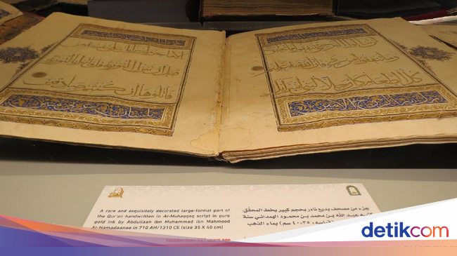 Ini Foto Al Quran Bertinta Emas di Madinah Ini Foto Al Quran Bertinta Emas di Madinah
