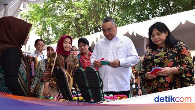 Kemendes PDTT Gelar Pasar Murah