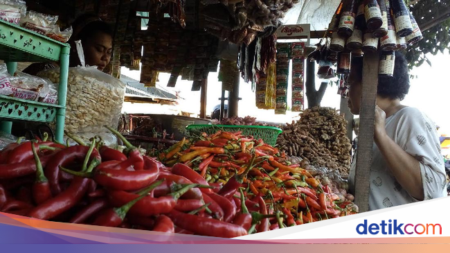 Di Mojokerto Harga Bawang Merah Naik, Bawang Putih Turun