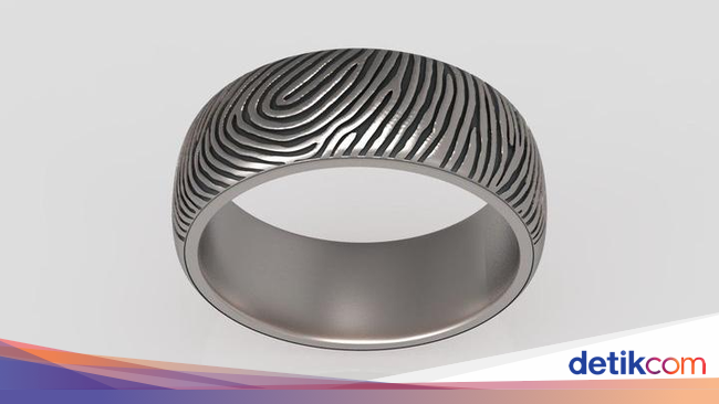 Romantis Suami Buat Cincin Pernikahan Berukir Sidik Jari Romantis Suami Buat Cincin Pernikahan Berukir Sidik Jari