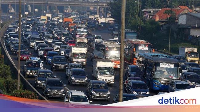  Pajak  Ferrari  Setahun Bisa untuk Membeli Mobil  Baru