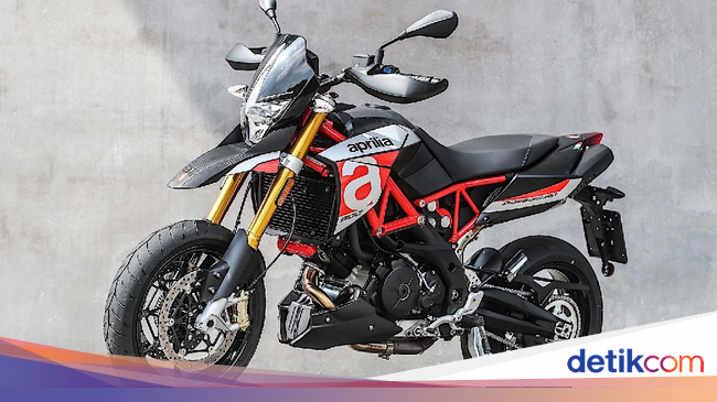 Aprilia Luncurkan Motor Supermoto Dorsoduro 900 Terbaru Aprilia Luncurkan Motor Supermoto Dorsoduro 900 Terbaru