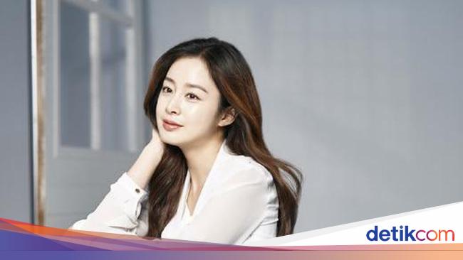 7 Fakta Kim Tae Hee yang Baru Melahirkan Anak Kedua