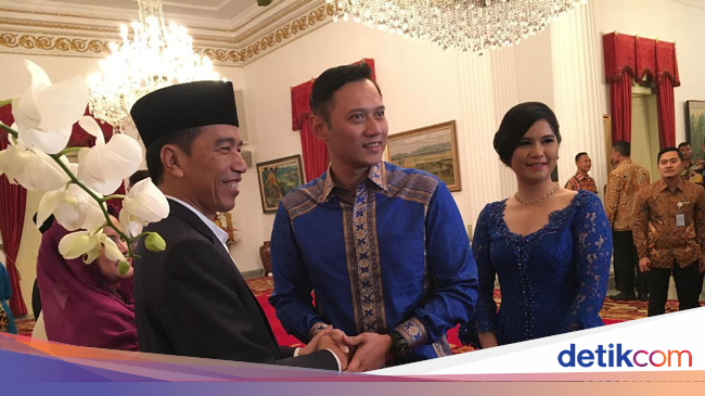 Silaturahmi ke Jokowi, Annisa Pohan Cantik dengan Kebaya Biru
