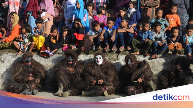 Mudik ke Sumatera Barat, Jangan Lupa Lihat 'Si Muntu'