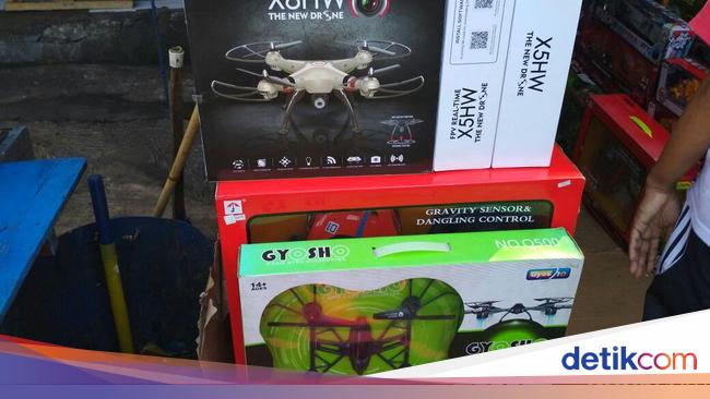 Di Pasar Gembrong Jual Drone Rp 230 Ribu Hingga Rp 2,5 Juta