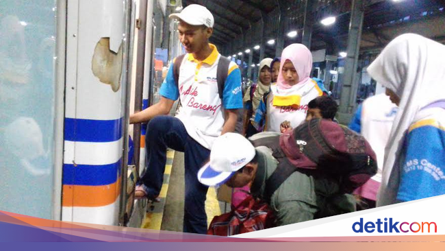 Kementerian BUMN Pulangkan 1.216 Pemudik Solo ke Jakarta 