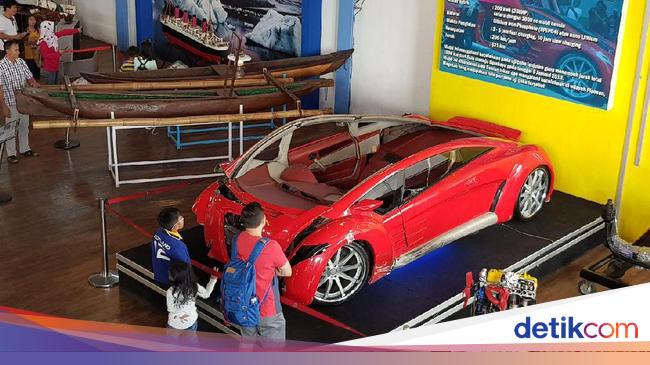 Indonesia Belum Bisa Produksi Mobil Listrik Sendiri karena Tekanan Jepang