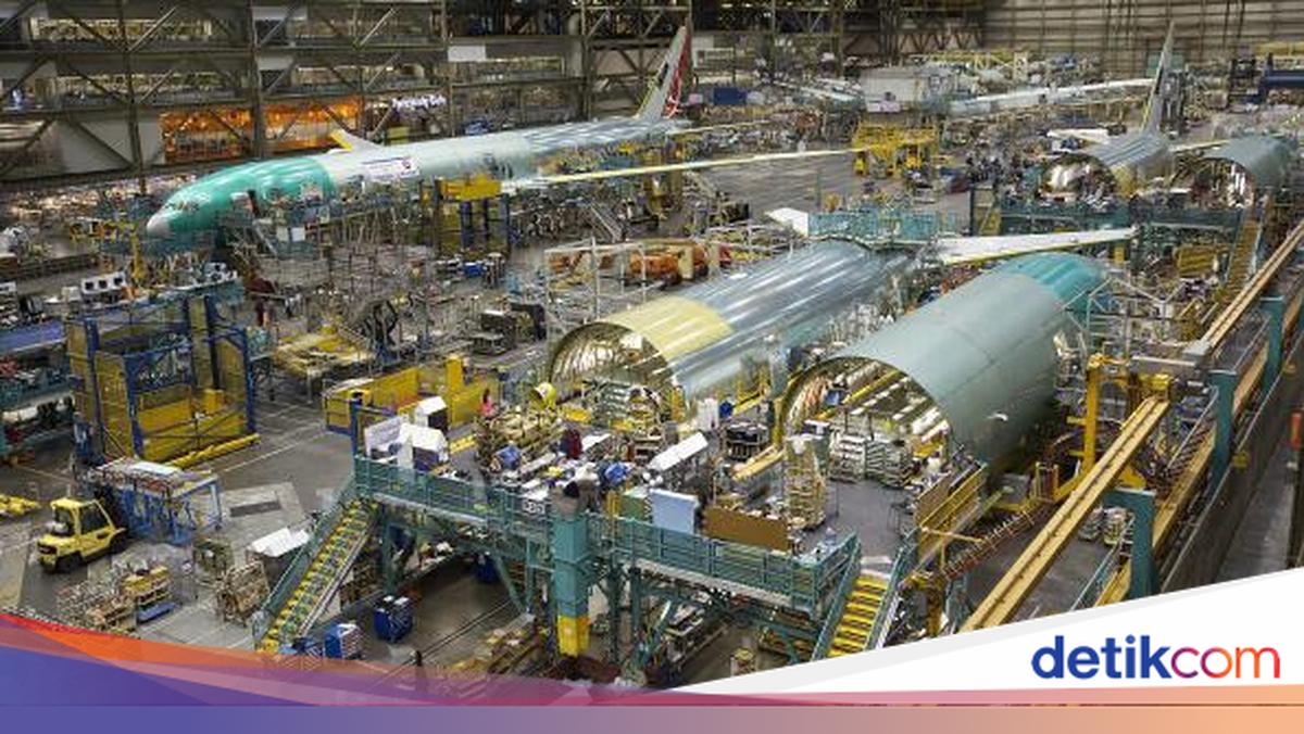190+ pabrik perakitan pesawat foto foto stok, potret,... Ternyata Begini Suasana Pabrik Pesawat Terbang