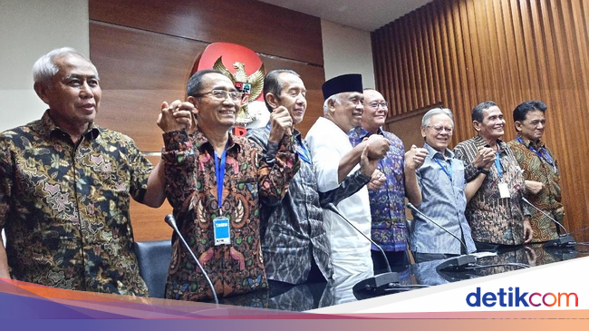 Mantan Penjual Bubur yang Jadi Pemain Kunci ...