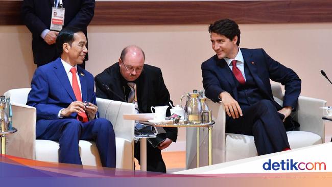 Keakraban Jokowi Dengan 2 Pemimpin Muda Trudeau Dan Macron