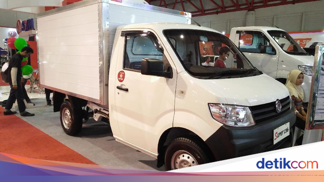 Wuling Punya Teman Mobil Pikap Sokon Wuling Punya Teman Mobil Pikap Sokon