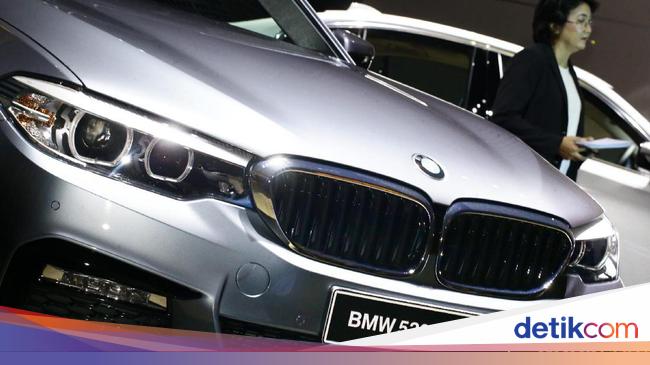 BMW Luncurkan Sedan  Para Eksekutif Foto 3