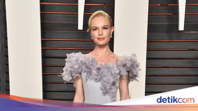 Foto: 10 Inspirasi Gaun Pesta Si Cantik Kate Bosworth