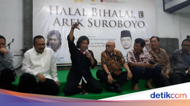  Kata  Cak  Nun  Soal Perppu Ormas yang Diterbitkan Pemerintah