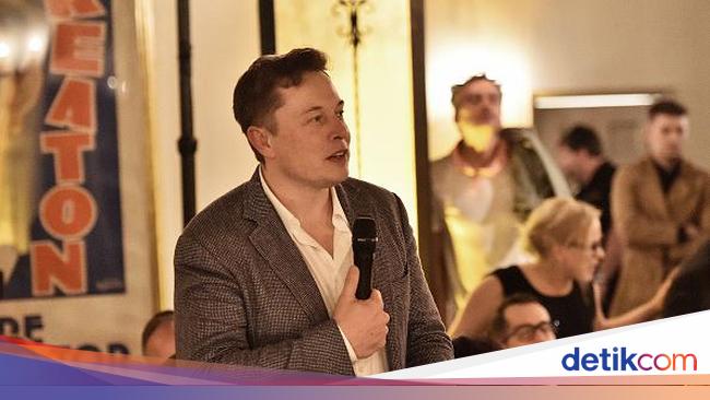 Cerita Kesuksesan Elon Musk Si Penemu Paypal