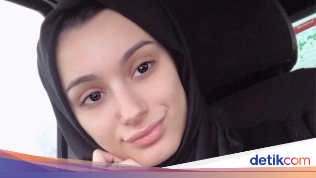 Foto Cantiknya Waliyha Azad Adik Zayn Malik Pakai Hijab 