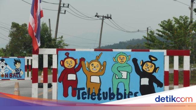 Lucu Ada Doraemon Dan Teletubbies Di Pos Militer Thailand Selatan