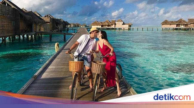 Bulan Madu Romantis VivianeSammy hingga Pesona Menantu Lydia Kandou