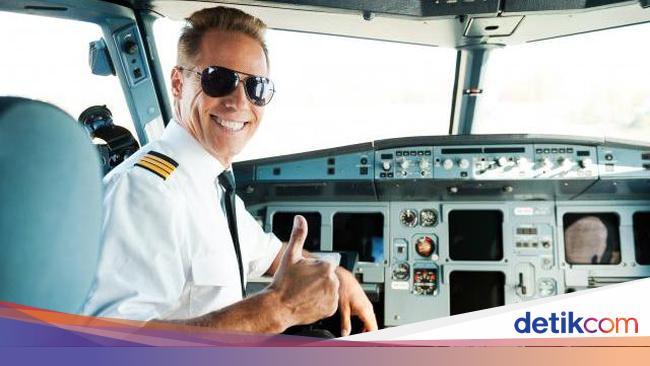 Berapa Gaji Pilot Di Indonesia Dan Luar Negeri