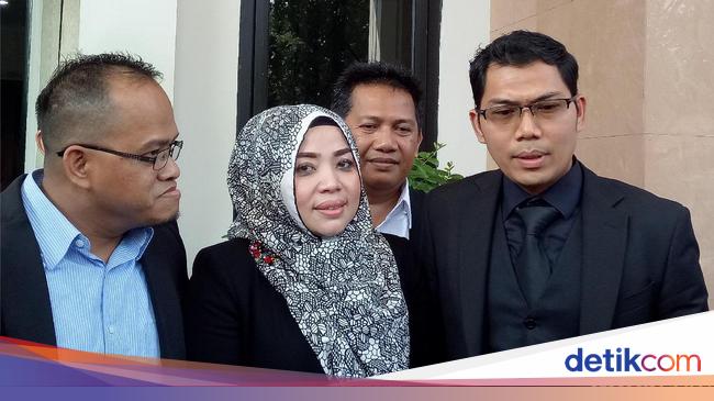 Muzdhalifah Sebut Mobilnya Belum Dikembalikan Khairil Anwar