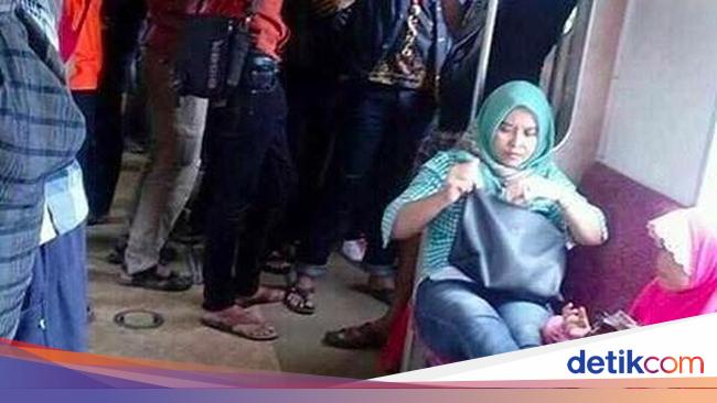 Selonjoran Di Krl Dan Hilangnya Tenggang Rasa Ke Sesama Penumpang