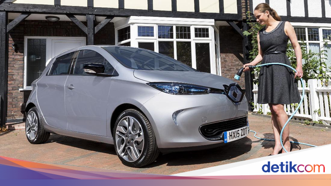 Foto Melihat Kerennya Perkembangan Mobil  Listrik di Luar  