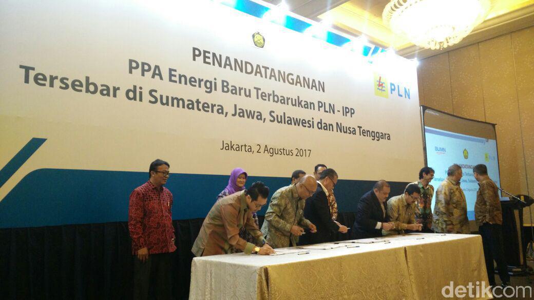 PLN Teken 53 Kontrak Jual Beli Listrik Energi Terbarukan