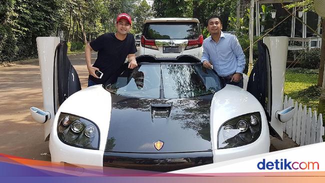 Koenigsegg dan Mobil mobil Mewah di Garasi Raffi Ahmad