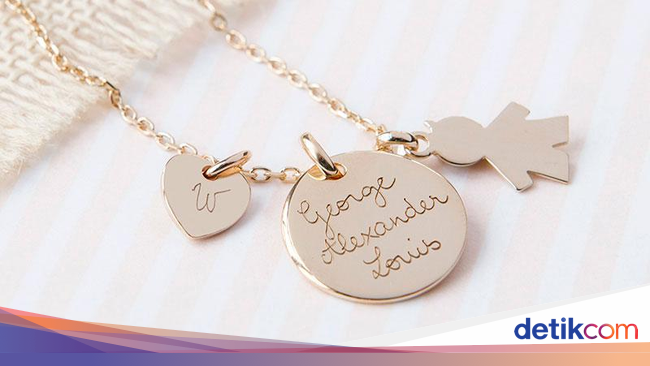 Kalung Kate Middleton yang Mirip Punya Putri Diana Ini  Kalung Kate Middleton yang Mirip Punya Putri Diana Ini