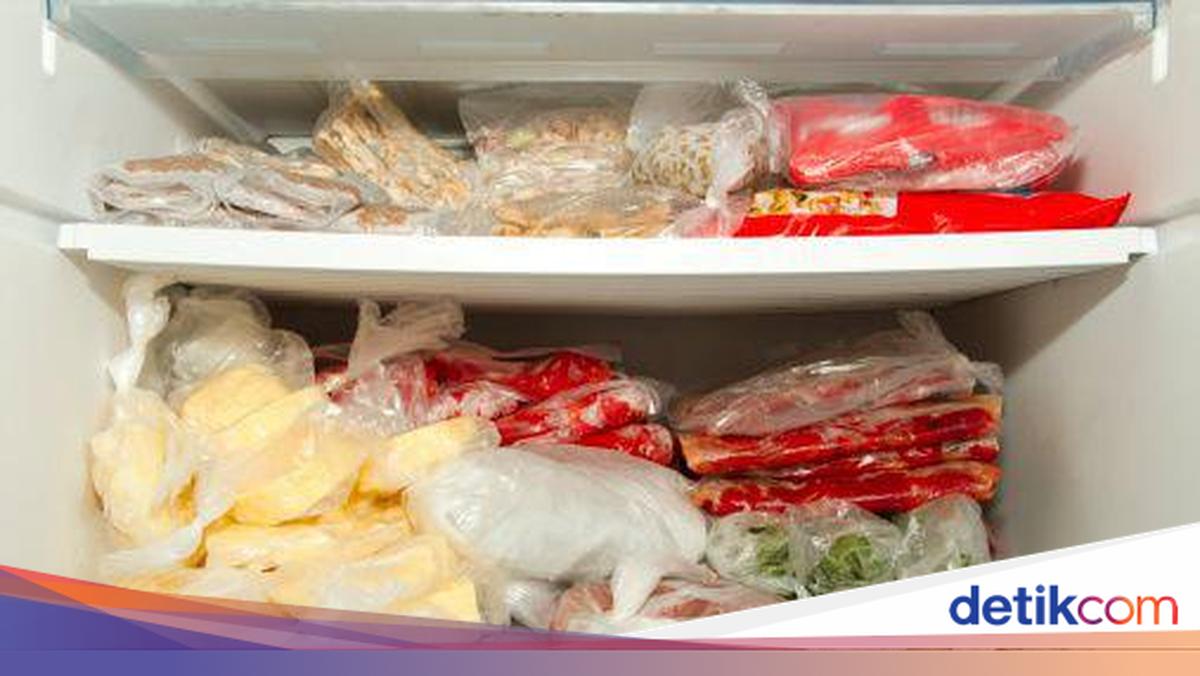 5 Makanan yang Harus Disingkirkan dari Freezer, Ada Es Batu!