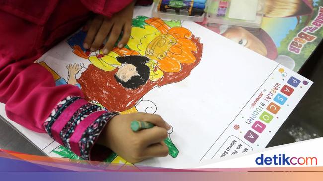 Contoh Gambar Acara Tv Anak Tk - Contoh Gambar Gambar Televisi Untuk