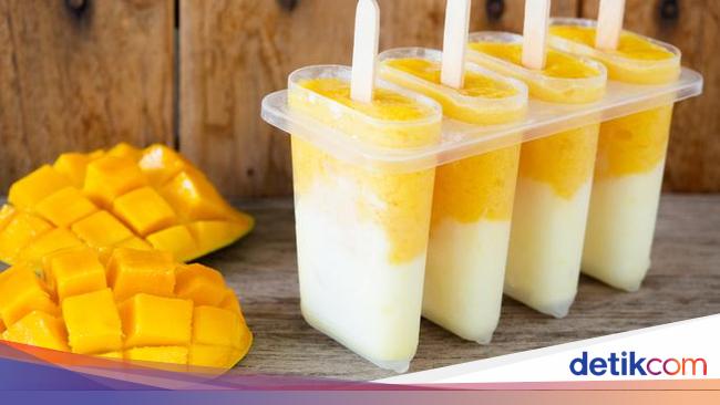 Ini Cara Praktis Bikin Es Loli Mangga Yang Dingin Segar