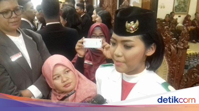 Ditunjuk 1 Jam Sebelum Upacara, Fariza Deg-degan Bawa Baki 