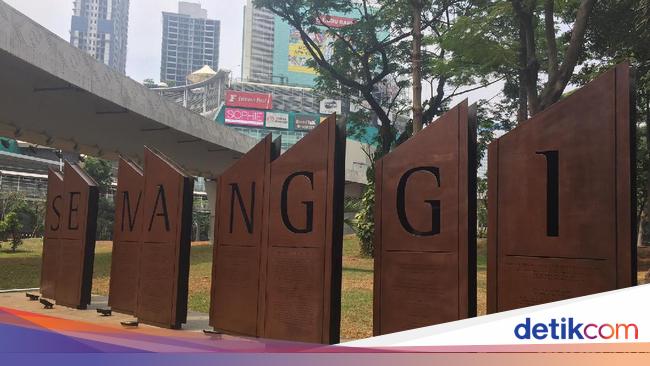 Foto Nama Jokowi Rini Sampai Ahok di Prasasti Semanggi Foto Nama Jokowi Rini Sampai Ahok di Prasasti Semanggi