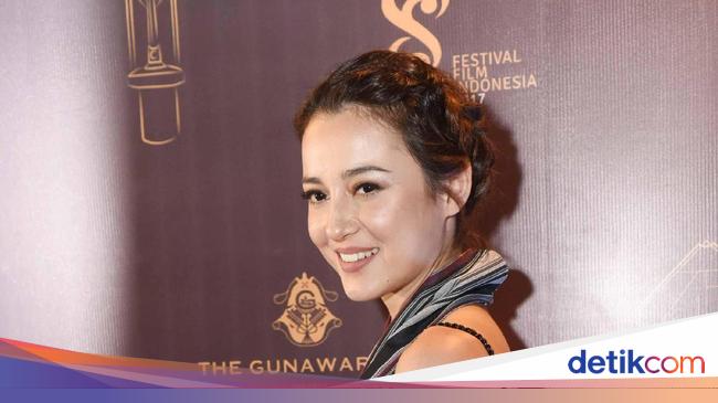 Kerja Sama Julie Estelle dengan Produser Hollywood di Film 