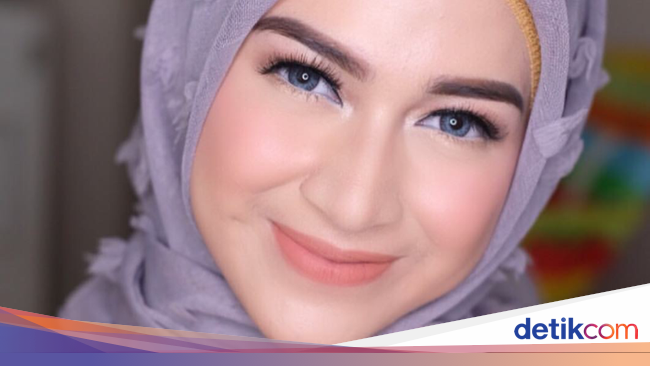 Foto: Penampilan Nina Zatulini yang Makin Memesona Pasca 