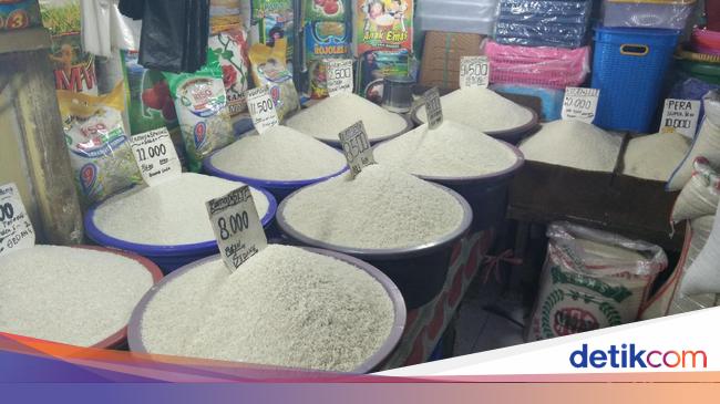 Harga Beras Dipatok Pedagang Mudah Mudahan Banyak Yang Beli