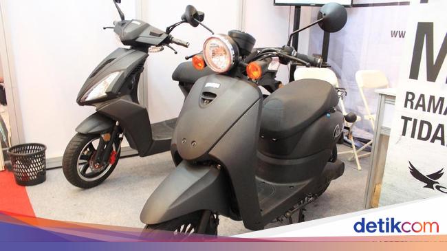 Faraday, Motor Listrik Rakitan Surabaya