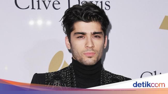 Zayn Malik Beri Kode Album Kedua Di Instagram