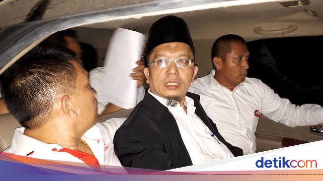 2 Kasus Yang Bikin Alfian Tanjung Divonis Bebas Dan Ditangkap Lagi