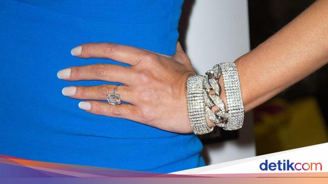 Viral Curhatan Wanita Yang Dilamar Kekasih Pakai Cincin Bekas Mantan