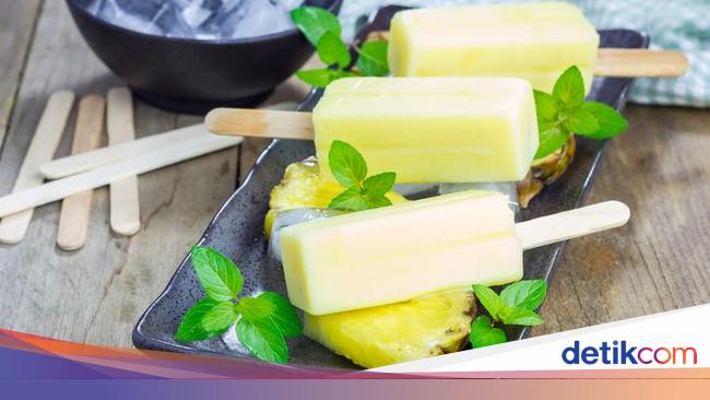 Panas Panas Begini Enaknya Bikin Es Loli Nanas Dengan 5 Cara Ini