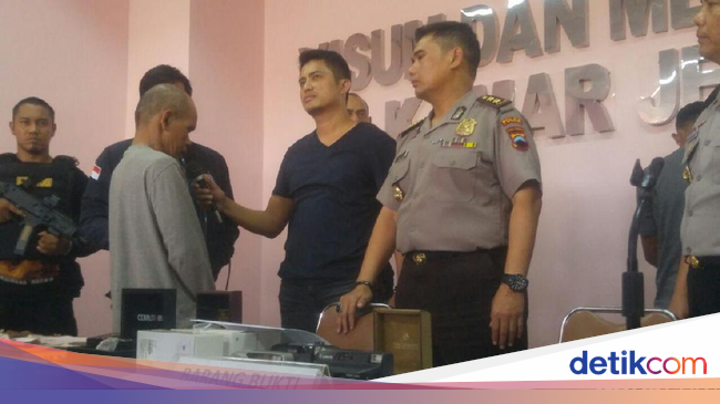 Tagih Pesangon, Pelaku Datangi Rumah Husni Bawa Tongkat Besi