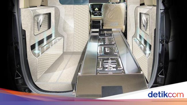 Ini Dia Mobil Jenazah Termewah Ini Dia Mobil Jenazah Termewah
