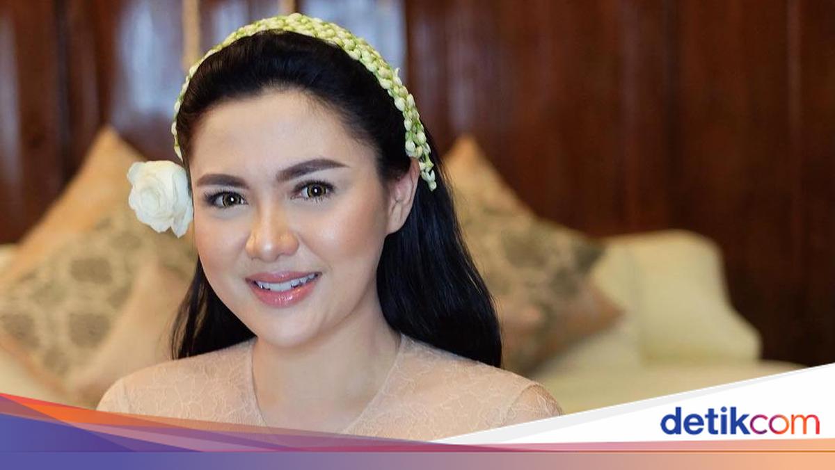 Yoruichi va Ichigo jinsiy oyinlar