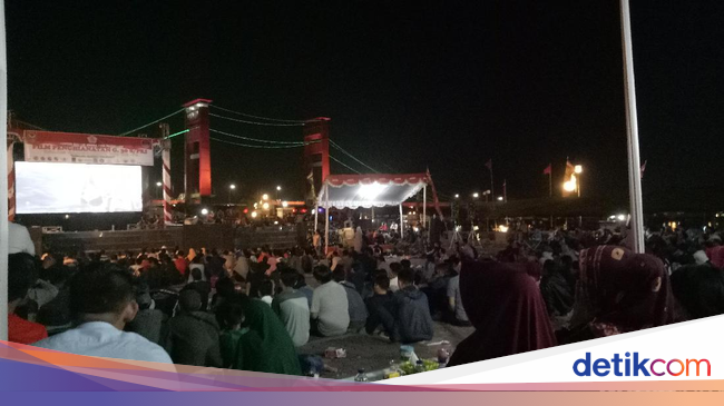 Warga di Palembang Antusias Nobar G30S/PKI di Dekat 