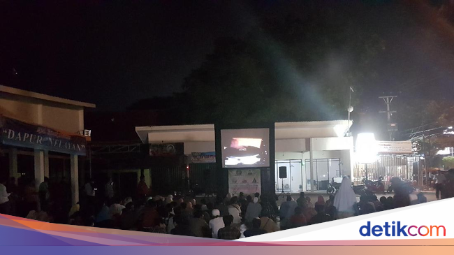 KAHMI dan Koramil Kota Serang Nobar Film G30S/PKI KAHMI dan Koramil Kota Serang Nobar Film G30S/PKI